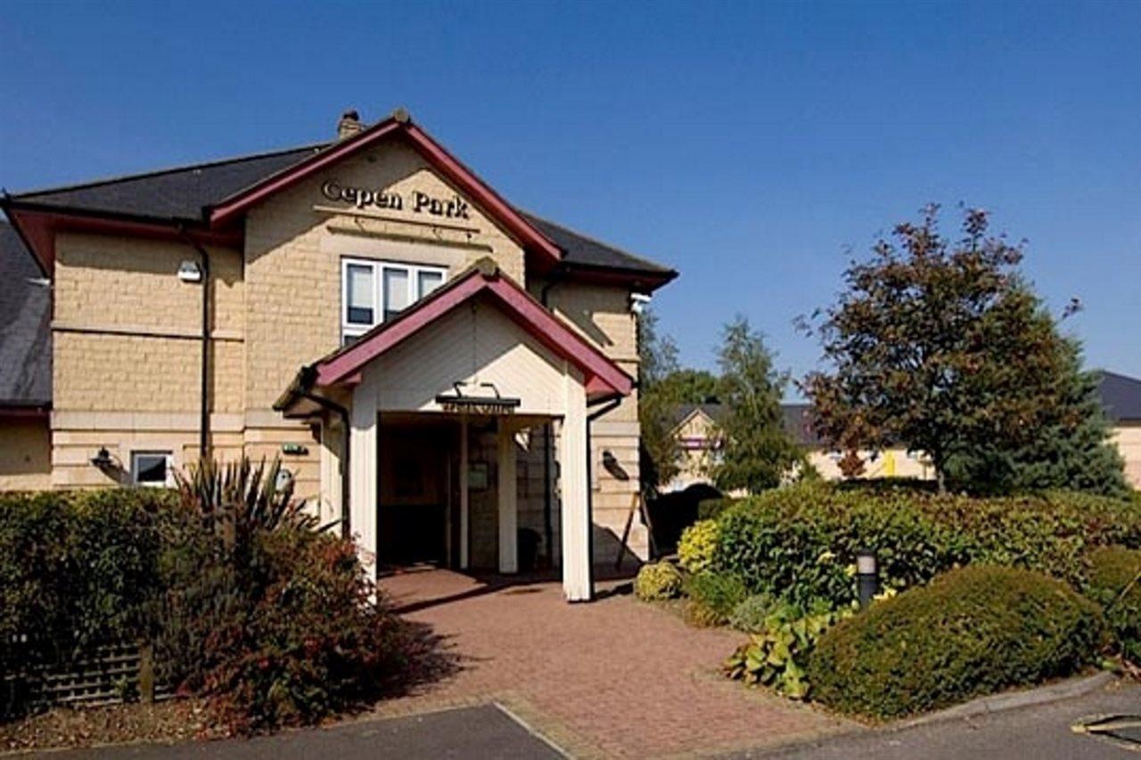 Premier Inn Chippenham Chippenham  Bagian luar foto